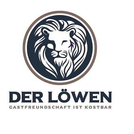 ホテル Der Loewen, Loewen Betriebs- Und Management Gmbh ブルーデンツ エクステリア 写真